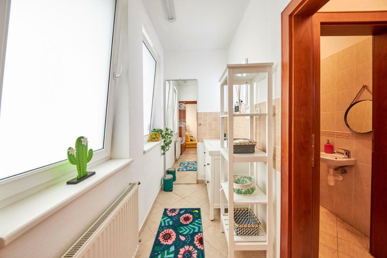 Pineapple Apartment 布拉迪斯拉发 外观 照片